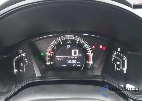 2017 Honda Cr-V Lx z USA, uszkodzony, nr VIN 2HKRW6H31HH221189